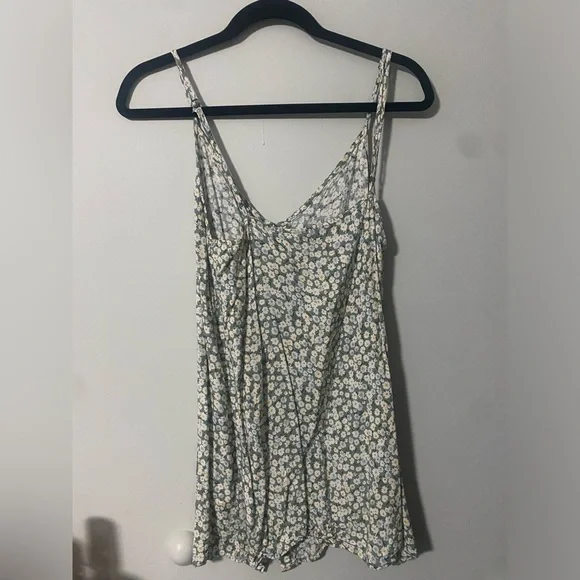 Shein Green Floral Mini Dress with Buttons - Picture 5 of 9